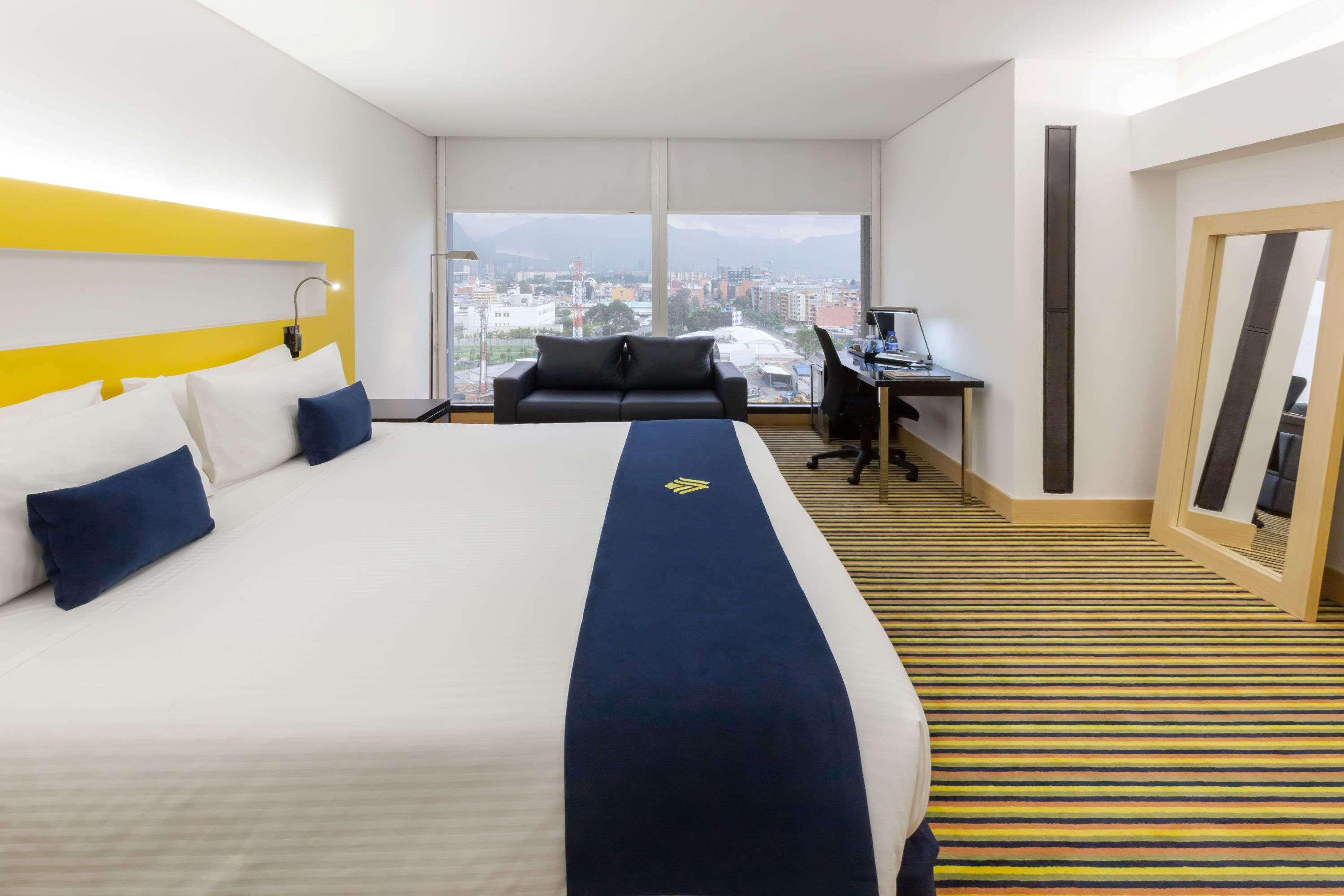 Готель Wyndham Богота Екстер'єр фото A room at the hotel