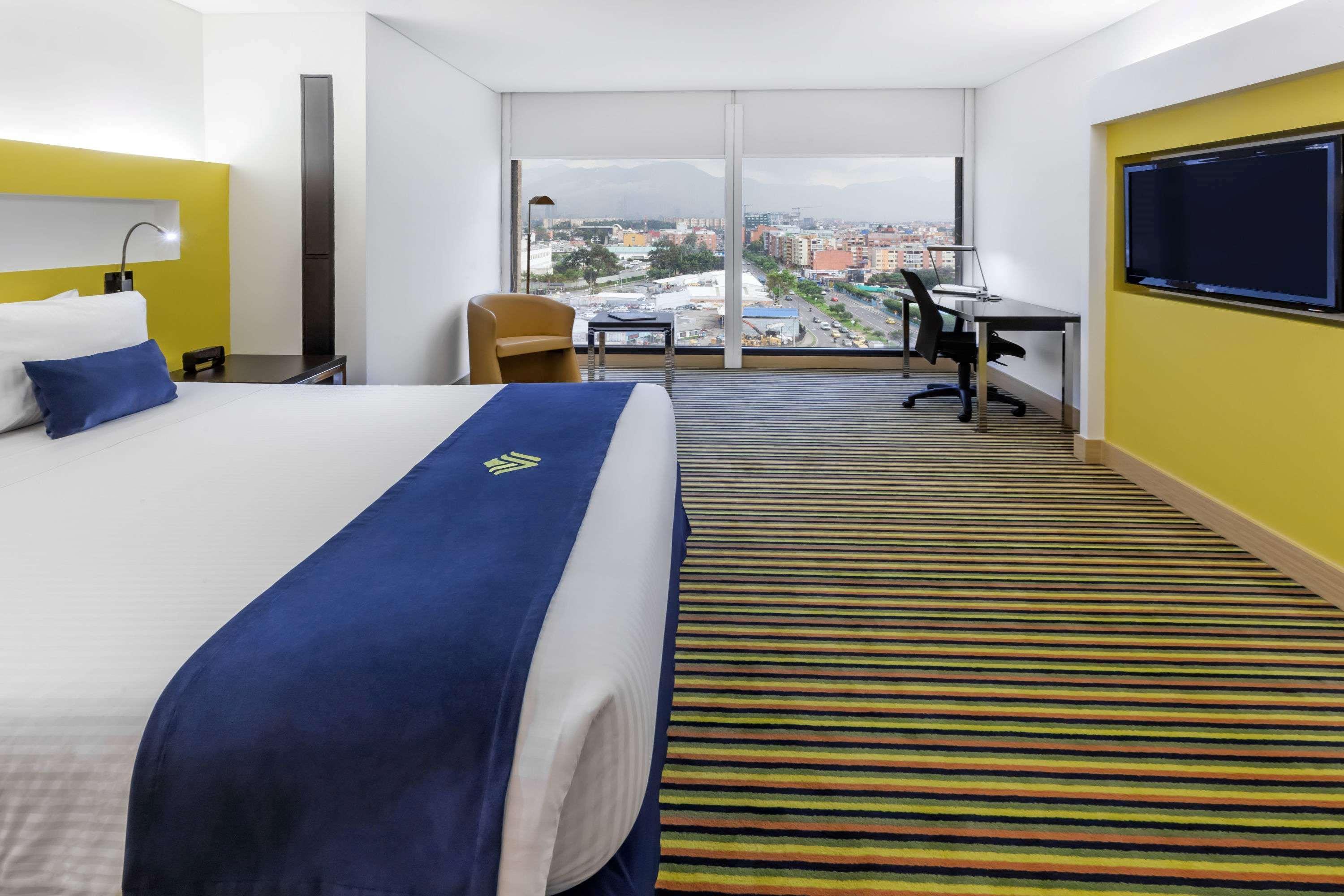 Готель Wyndham Богота Екстер'єр фото A room at the hotel