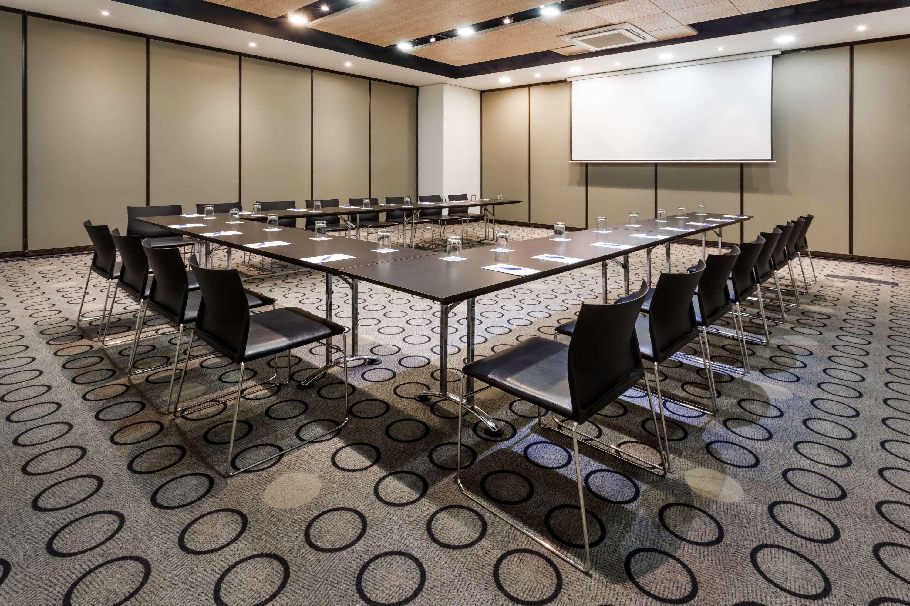 Готель Wyndham Богота Екстер'єр фото Meeting room
