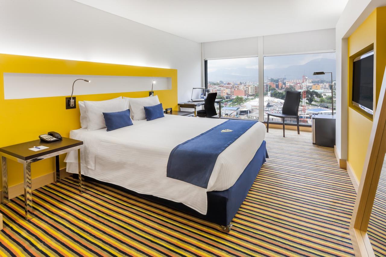 Готель Wyndham Богота Екстер'єр фото A room at the hotel
